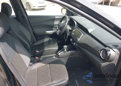 2019 Nissan Kicks Sv z USA, uszkodzony, nr VIN 3N1CP5CU3KL546448